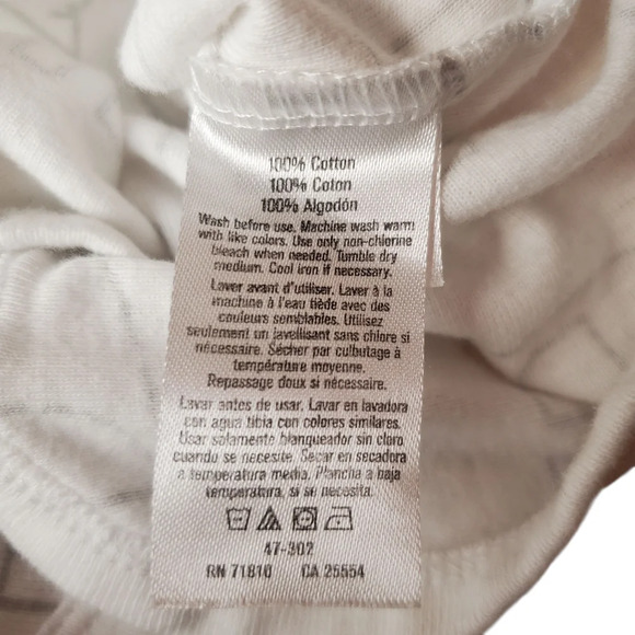 White Baby Gerber Onesie With Gray Elephant Print. 3-6 mo. B0024 - Picture 3 of 9